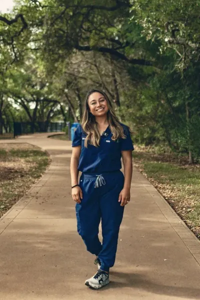 Liliana Damron, APRN, FNP-BC